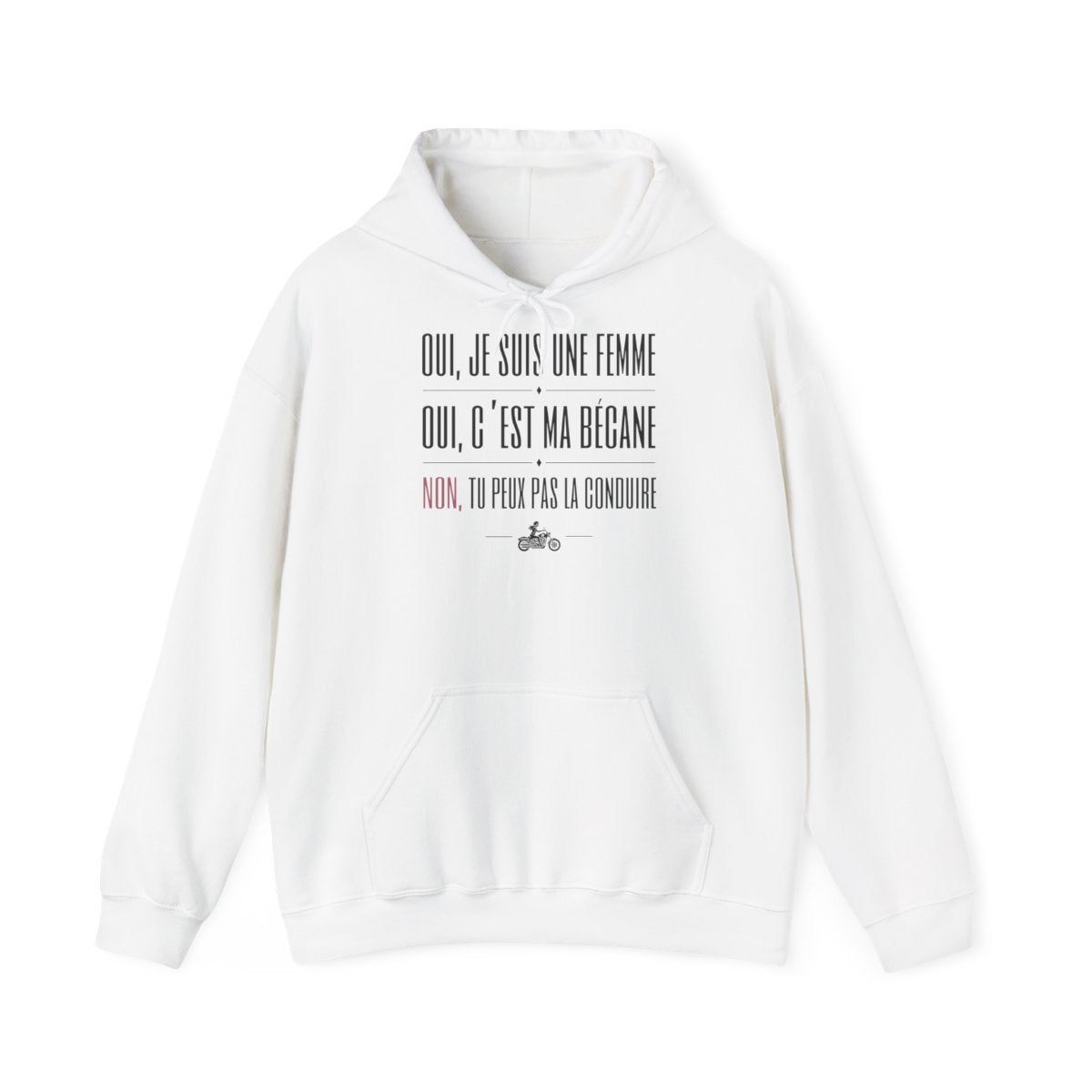 Oui, je suis une motarde, oui c'est ma bécane
