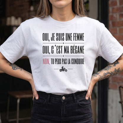 Oui, je suis une motarde, oui c'est ma bécane