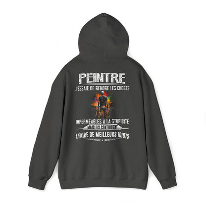 Peintre, j'essaie de rendre les choses imperméables à la stupidité