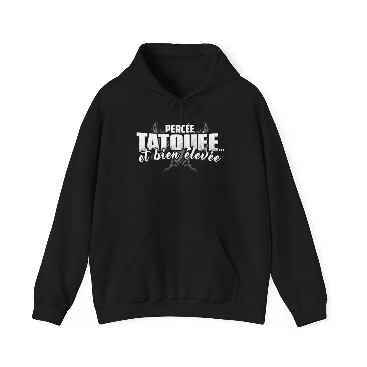 Percée, tatouée et bien élevée