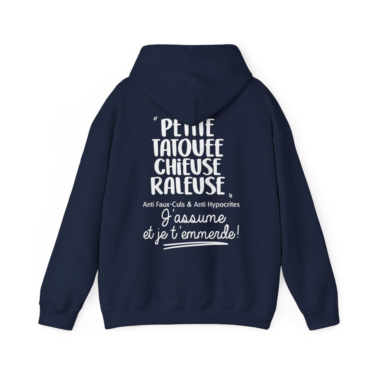 Petite, tatouée, chieuse, râleuse, anti faux-culs & anti hypocrites et j'assume