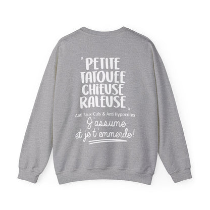 Petite, tatouée, chieuse, râleuse, anti faux-culs & anti hypocrites et j'assume
