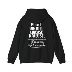 Petite, tatouée, chieuse, râleuse, anti faux-culs & anti hypocrites et j'assume