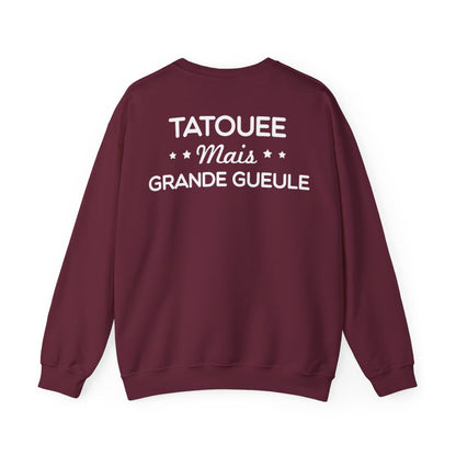 Petite tatouée mais grande gueule
