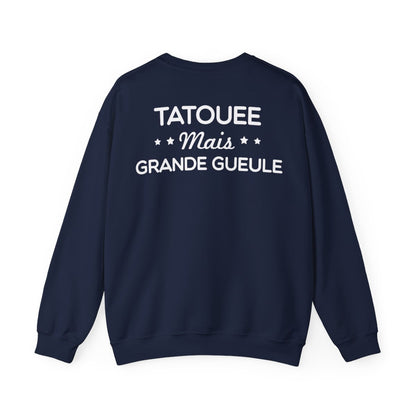 Petite tatouée mais grande gueule