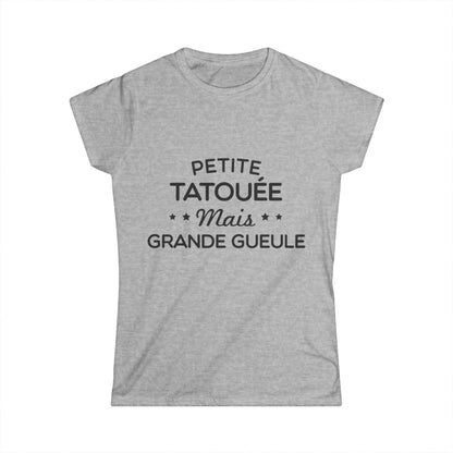Petite tatouée mais grande gueule