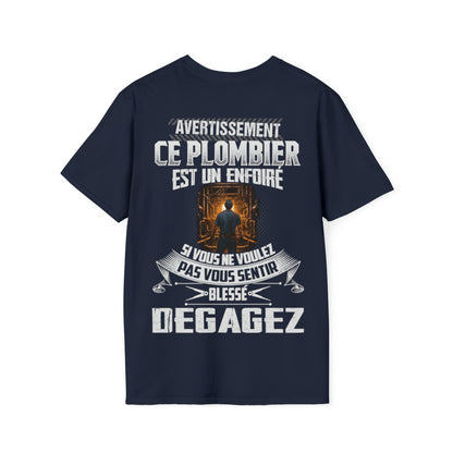 Plombier grincheux, sarcastique, imprévisible, non médicamenté