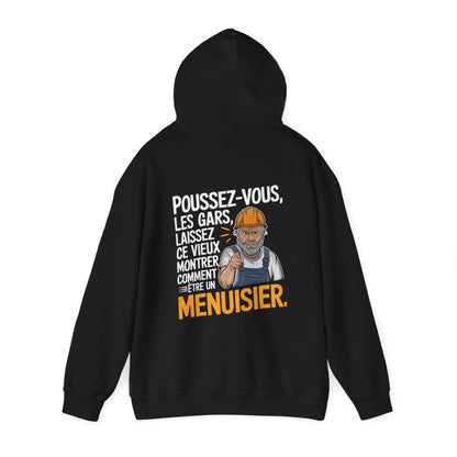 Poussez-vous, les gars, laissez ce vieux montrer comment être un menuisier