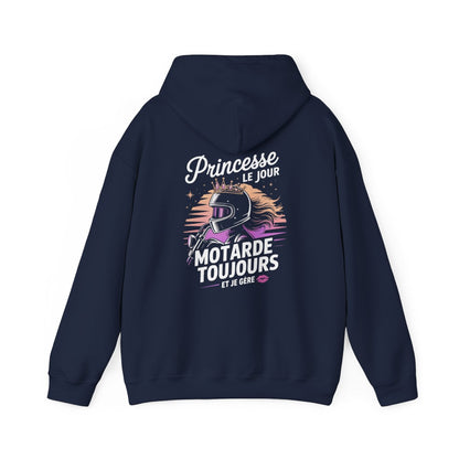 Princesse le jour, motarde toujours, et je gère