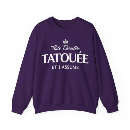 Sale caractère, tatouée et j'assume