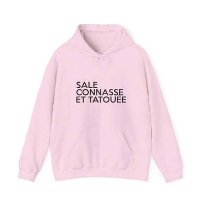 Sale, connasse et tatouée