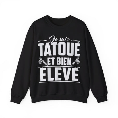 Tatoué et bien élevé