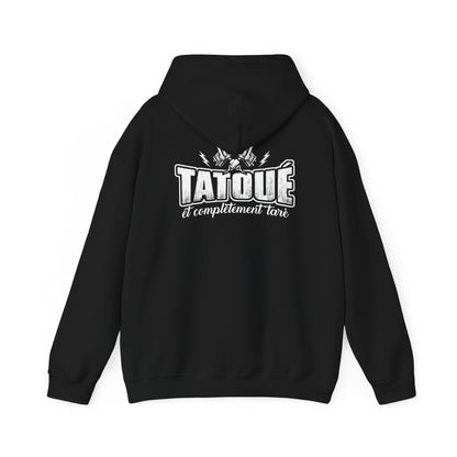 Tatoué et complètement taré
