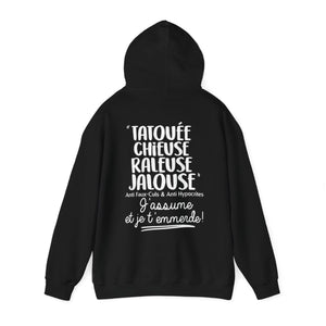Tatouée, chieuse, râleuse, jalouse, anti faux-culs & anti hypocrites, j'assume et je t'emmerde