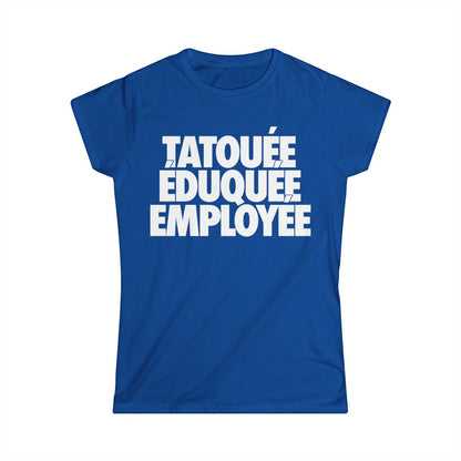 Tatouée éduquée employée
