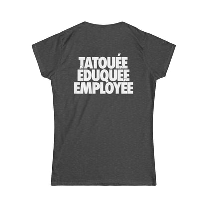 Tatouée éduquée employée