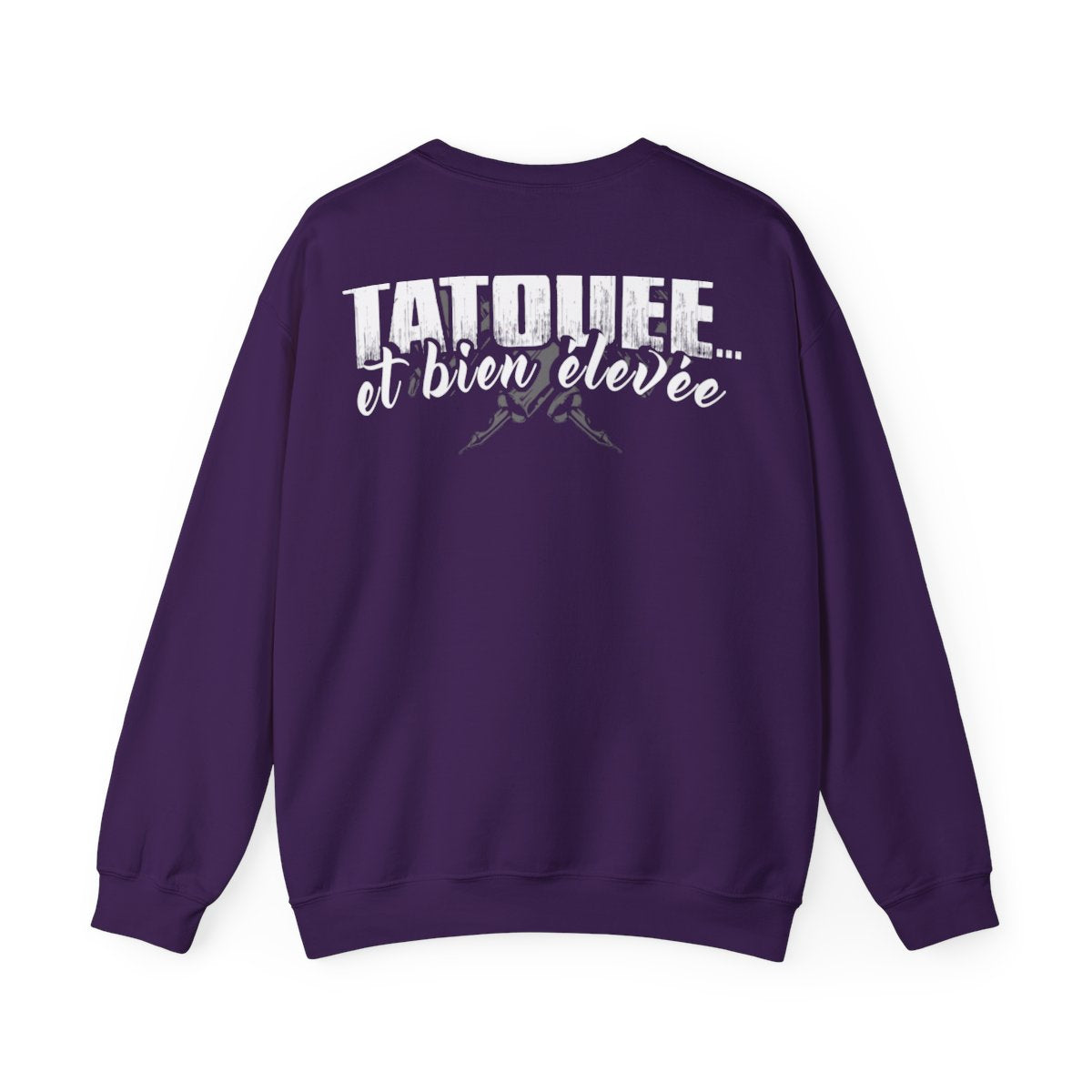 Tatouée et bien élevée