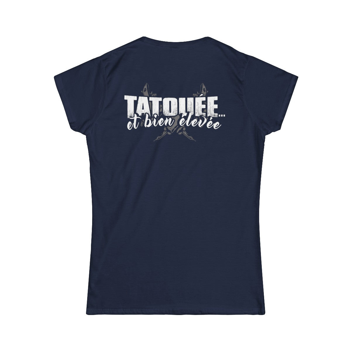 Tatouée et bien élevée