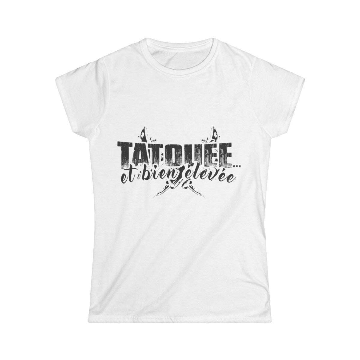 Tatouée et bien élevée