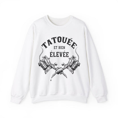 Tatouée et bien élevée