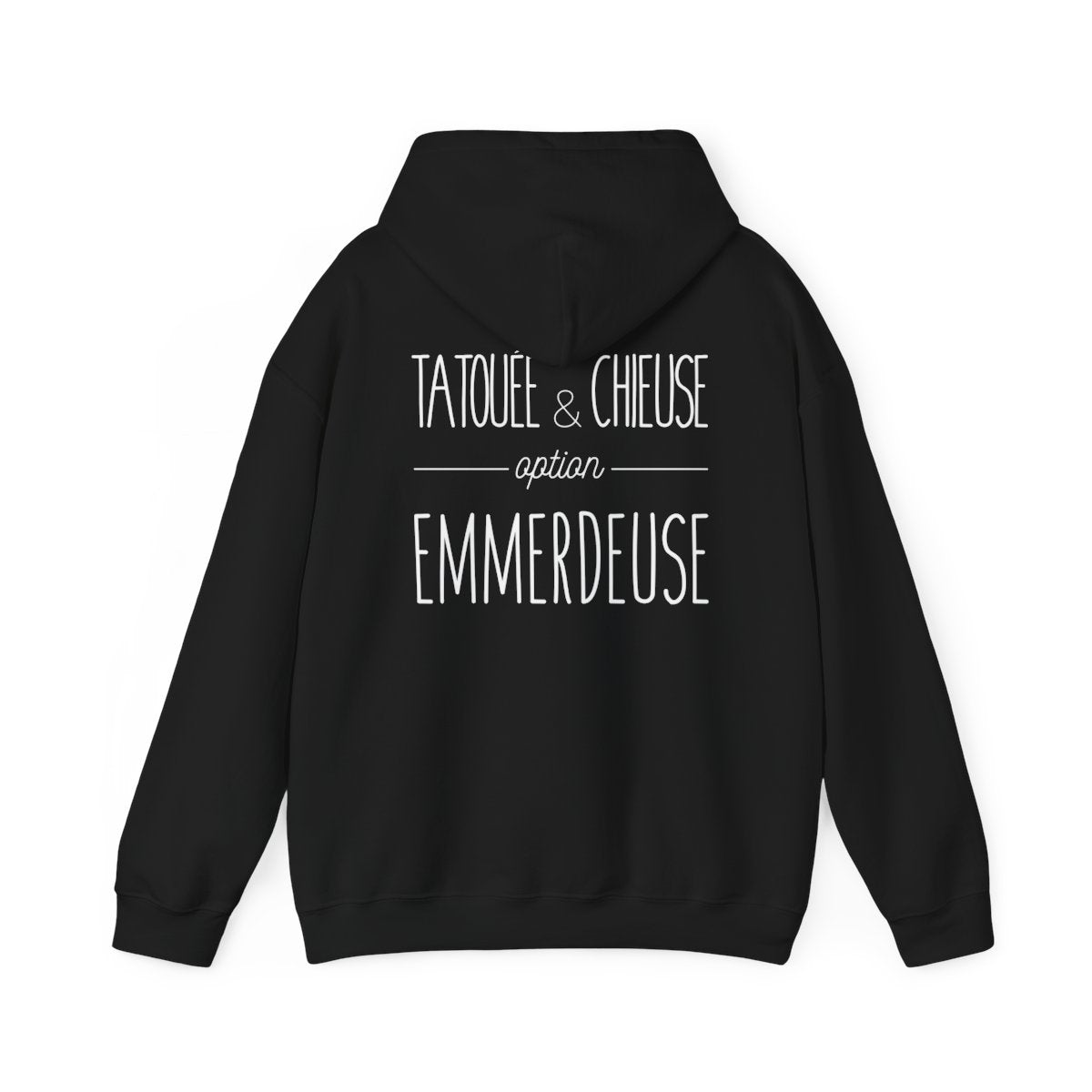 Tatouée et chieuse option emmerdeuse