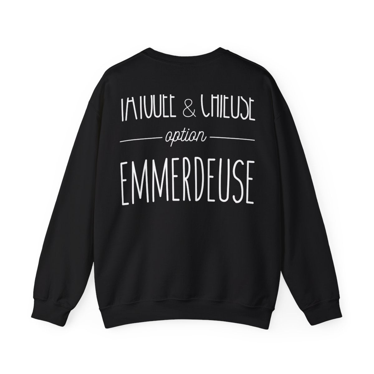 Tatouée et chieuse option emmerdeuse