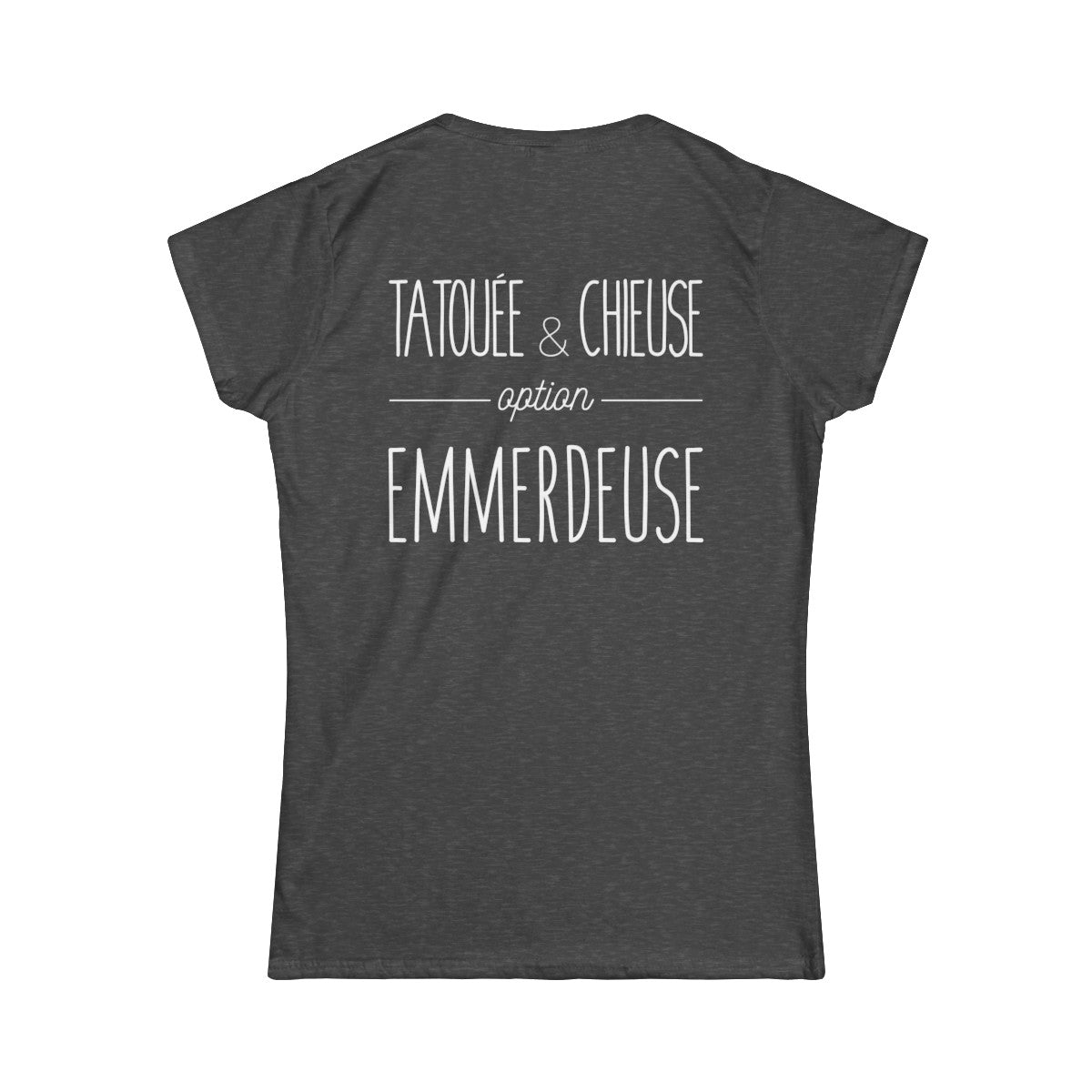 Tatouée et chieuse option emmerdeuse