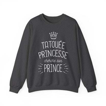 Tatouée princesse cherche son prince