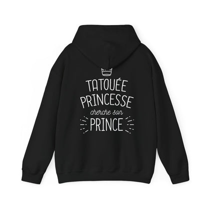 Tatouée princesse cherche son prince