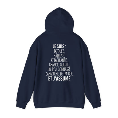 Tatouée, râleuse, attachiante, caractère de merde et j'assume
