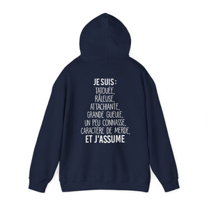 Tatouée, râleuse, attachiante, caractère de merde et j'assume