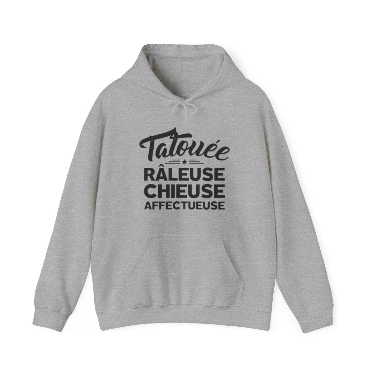 Tatouée, râleuse, chieuse, affectueuse