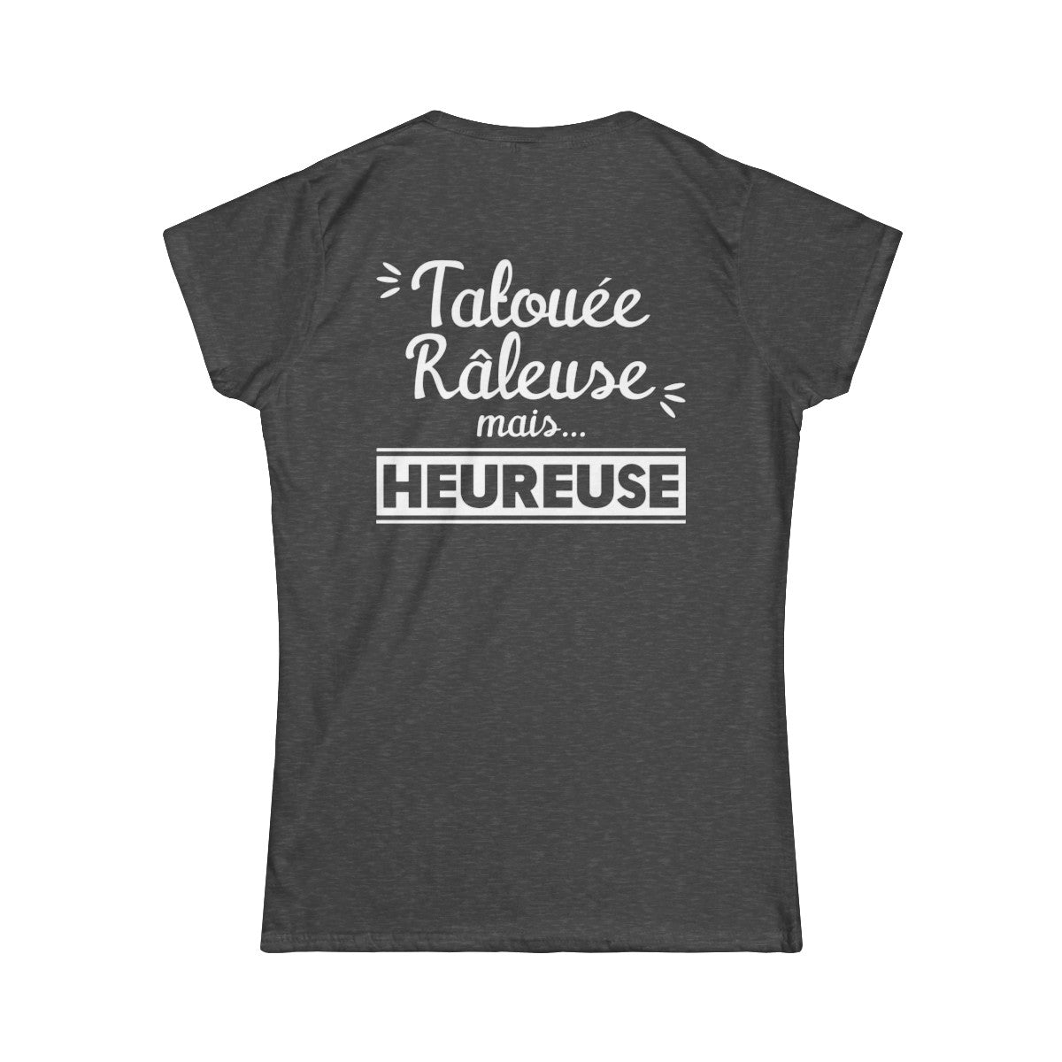 Tatouée râleuse mais heureuse