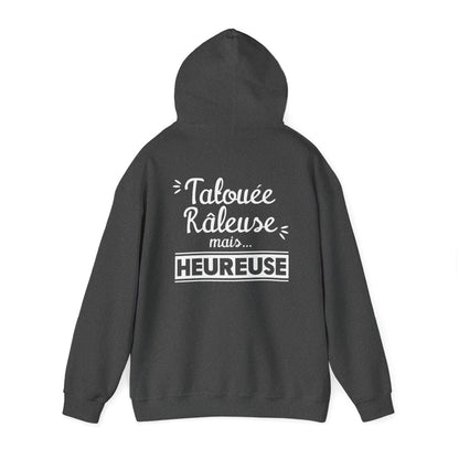 Tatouée râleuse mais heureuse