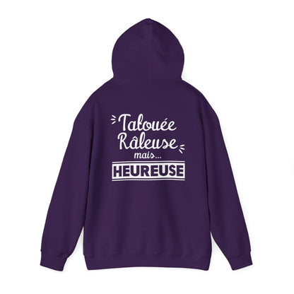 Tatouée râleuse mais heureuse