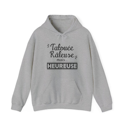 Tatouée râleuse mais heureuse