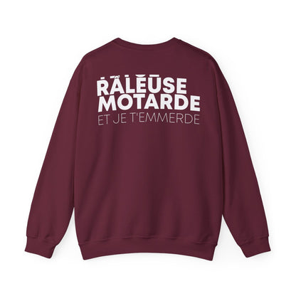 Têtue, chiante, motarde et je t'emmerde