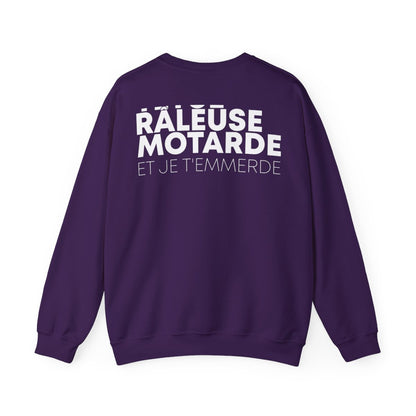 Têtue, chiante, motarde et je t'emmerde